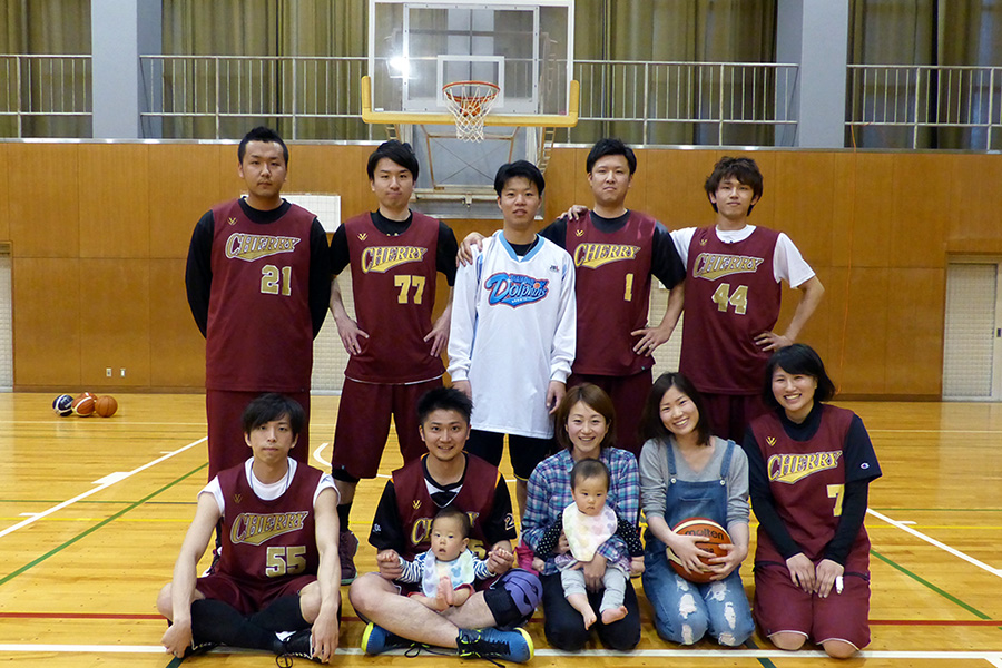 CHERRY http://liga-tokai-com.ssl-netowl.jp/league/img/team/34/1/128a_t.jpg