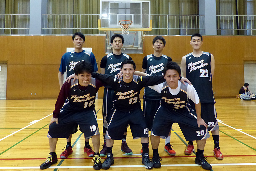 Peace Porter http://liga-tokai-com.ssl-netowl.jp/league/img/team/34/1/41a_t.jpg