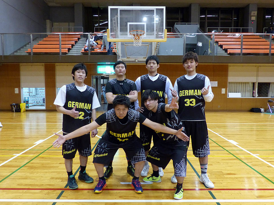 GERMAN http://liga-tokai-com.ssl-netowl.jp/league/img/team/39/1/59a_t.jpg