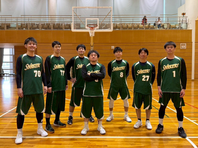 SNAKERS http://liga-tokai-com.ssl-netowl.jp/league/img/team/74/41/148a_t.jpg